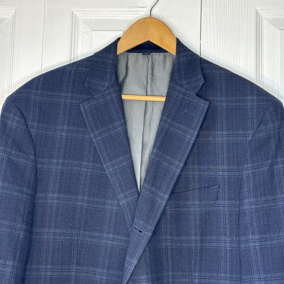 Jos A Bank Linen Tailored Fit 44S Blue‎ Window pane Plaid Men's Blazer EUC - Picture 3 of 16